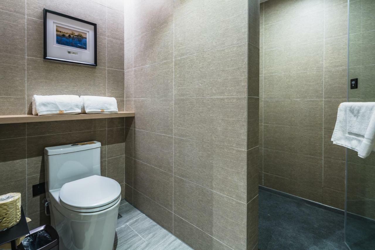 Atour Hotel Τζινάν Εξωτερικό φωτογραφία